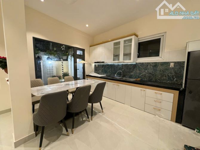 Bán nhà đẹp hẻm xe hơi Cao Thắng phù họp Kinh doanh hoặc Ở - 5