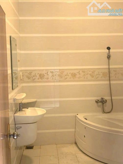 Biệt thự mini thích hợp nghỉ dưỡng ở ngay TT Củ Chi 260m2 giá chỉ có 970trieu - 5