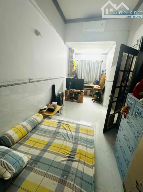 Bán Nhà Dương Bá Trạc Quận 8, DT: 4*13 - 2 Lầu, SHR, Không QH, Nhà Mới, Giá 5,x Tỷ - 5