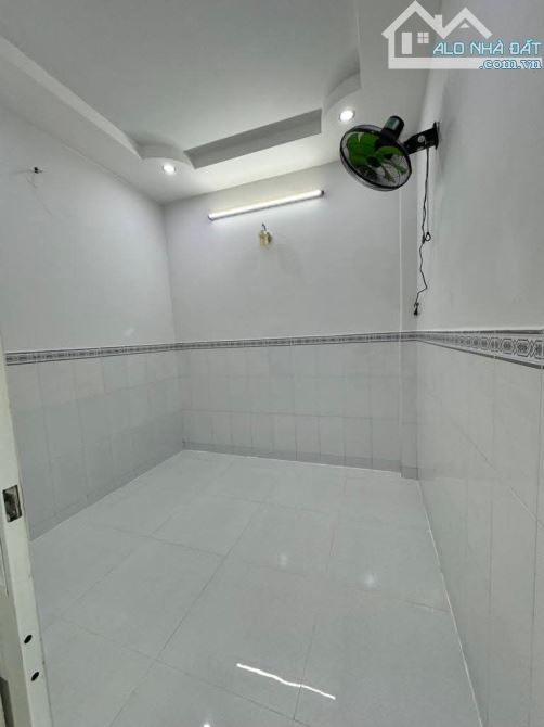 BÁN GẤP NHÀ HXH 2 TẦNG 100M2(4X25)-AN LẠC-BÌNH TÂN -GẦN KHU TÊN LỬA - 5