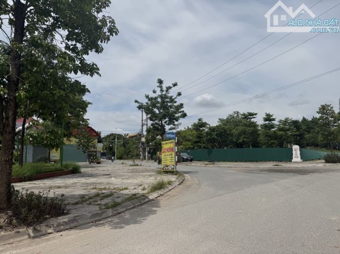 Hiếm!! Siêu phẩm Vĩnh Ngọc, Đông Anh 94M, MT 5, Ôtô 7 chỗ thông, Vị trí đẹp, Giá đầu tư! - 5