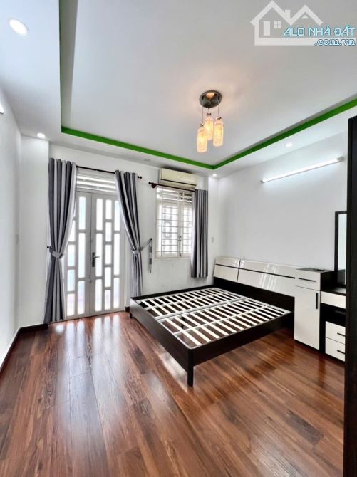 CHỦ CẦN BÁN GẤP NHÀ NGAY LÊ VĂN QUỚI -HẺM XE HƠI - 5