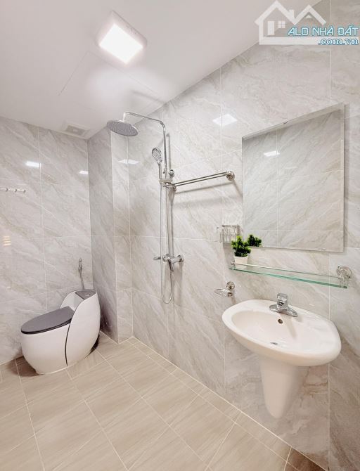 Bán nhà Phố Trạm, Long Biên 36m2, 4 tầng, mt 6m, ô tô đỗ gần, 6.8 tỷ - 5