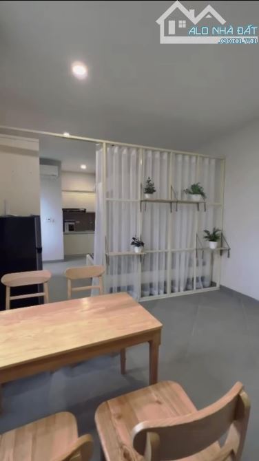 BÁN TÒA NHÀ CCMN MẶT NGÕ 213 ĐƯỜNG GIÁP NHẤT. 170M2 - 9 TẦNG. THANG MÁY. 32 CĂN HỘ. - 5