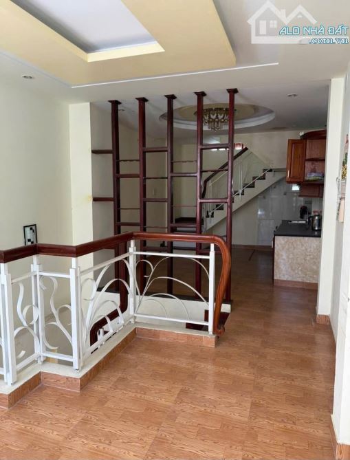 NHÀ 4 TẦNG HẺM HÀN THUYÊN GẦN CHỢ ĐẦM, 41M2, NGANG 3,5M, GIÁ CHỈ 5,7 TỶ - 5