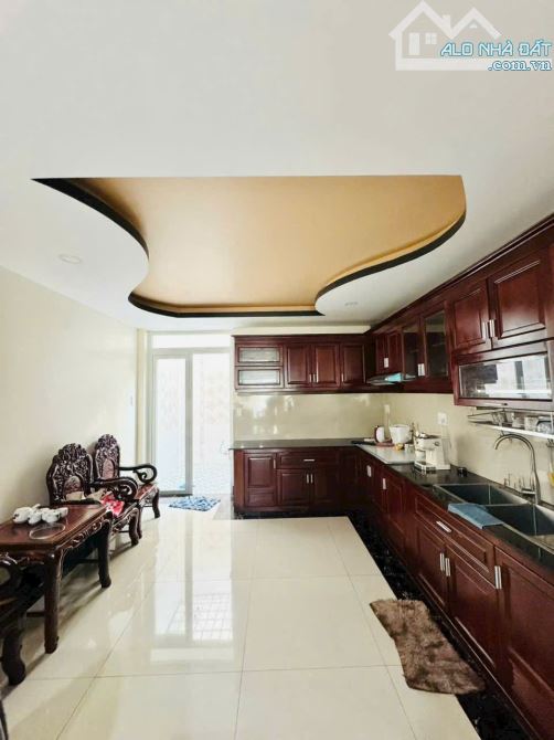 Chỉ 22 Tỷ-Nhà 1 Hầm 4 Tầng DT:80m2(4mx20m) Đường Rộng 32m,An Phú-An Khánh,Quận 2 - 6