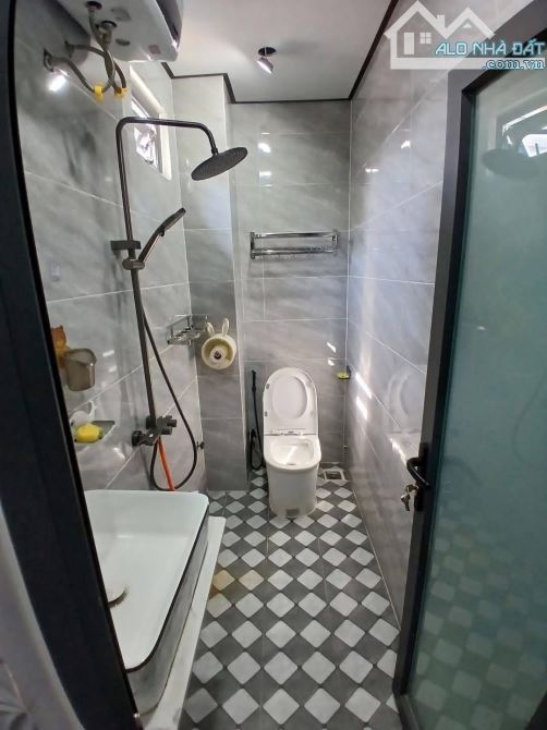 Bán nhà kiệt đường Lê Đình Lý, Hòa Thuận Đông, Hải Châu. DT 60m2 ngang 5m. Giá 3.68 tỷ - 6