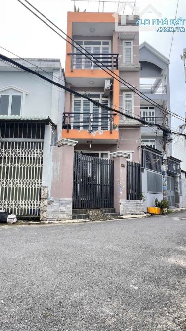 bán nhà duong nguyễn thị búp 4x13 3 lầu đường oto 6m giá 4.5 tỷ  dang cho thuê 8tr/tháng - 6