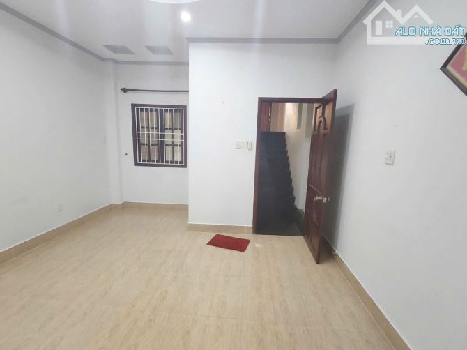bán nhà đường 30 tháng 4, khu dân cư số 9 cần thơ, giá dưới 7 Tỷ ( 4m x 19m ) - 6
