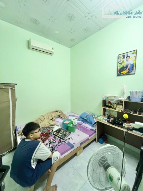 NHÀ HỒ VĂN LONG -TÂN TẠO -60M2-2 TẦNG 2PN - SHR - HẺM XE TẢI 8M - KHÔNG LG- QH -HƠN 4 TỶ - 6