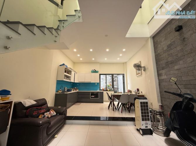 KHU VIP BÊN SÔNG GIGAMAL HBC - HXH - 3TẦNG - DT 85M2 - CHỈ 12.5TỶ . - 6