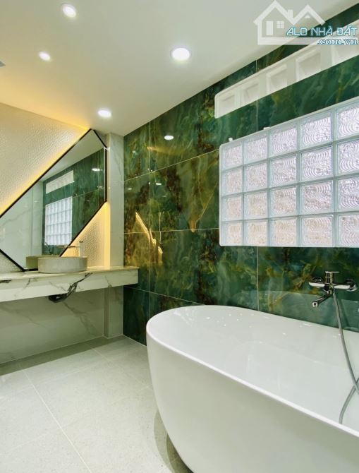 ĐẦU TƯ SINH LỜI TỐT BÁN NHÀ TRẦN HUY LIỆU, P15, PHÚ NHUẬN. GIÁ 5TỶ840/ 79,8M2 (4,2x19M) - 6