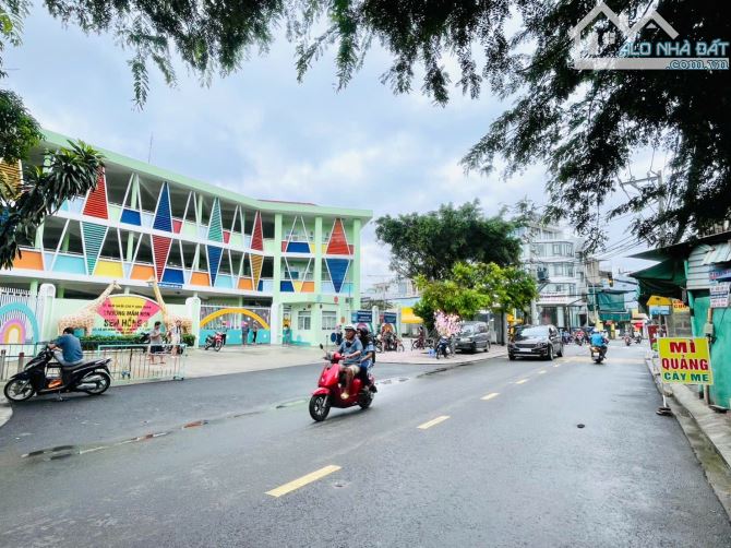 Bán nhà 3 Tầng Hẻm Xe Tải 6m Hoàng Diệu 2 Linh Trung DT 100m2 Giá 9.2 Tỷ - 6