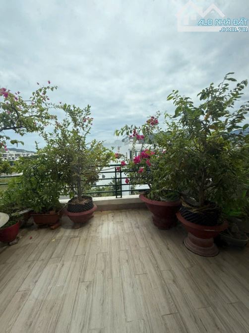 BÁN CĂN GÓC 2 MẶT TIỀN 4 TẦNG , ĐƯỜNG RỘNG 13m , SỔ HỒNG RIÊNG - 6