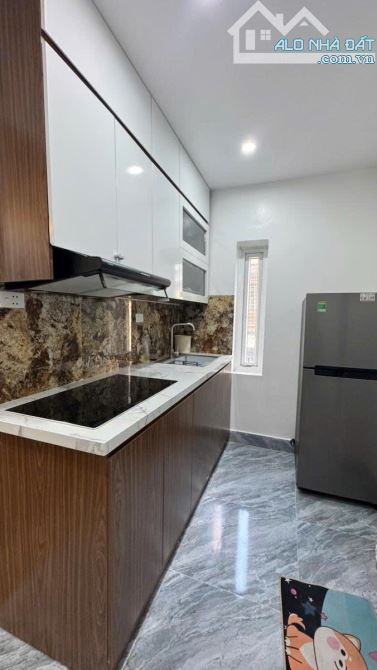 BÁN  TT NGUYỄN CHÍ THANH 100M2, 3 NGỦ , FULL NỘI THÂT 5 TỶ - 6