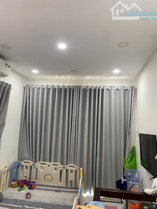 😳HỮU DUYÊN😳 NHỈNH 2đ - NHÀ PHỐ Q7- 2TẦNG - 19M2- gần KDC NAM LONG. 🤩🏡🏡🏘️ - 6