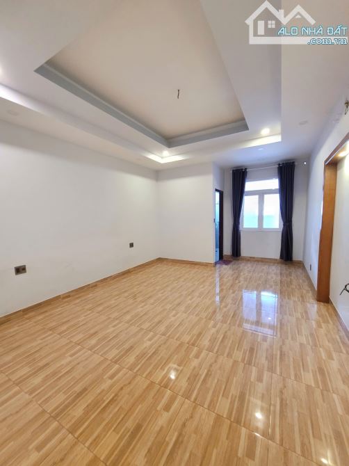 nhà 1 trệt 3 lầu 120,9m2 12ty TL MT đường Hai Bà Trưng p.Đông Hòa Tp.Dĩ An - 6