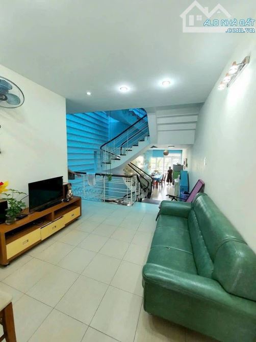 Bán nhà phố MT đường Thạnh Mỹ Lợi p Cát Lái Tp Thủ Đức - 6