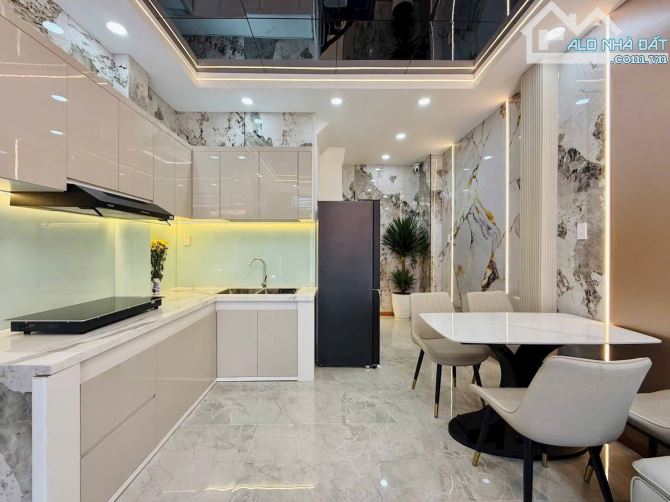4❌9m, BÁN GẤP NHÀ 3 TẦNG, 3PN, HXH, QUANG TRUNG, P8 GÒ VẤP, 5 TỶ HƠN - 6