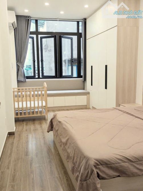 Cơ hội hiếm: Bán nhà phố Quận 10 .Kết cấu 4 tầng ,sát chợ Nhật Tảo, chỉ 6,9 tỷ - 6