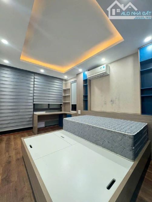 🚗 ĐẸP KEENG ! PHÙNG CHÍ KIÊN, HÀNG XÓM QUAN CHỨC, PHÂN LÔ, Ô TÔ ĐỖ NGÀY ĐÊM - 6