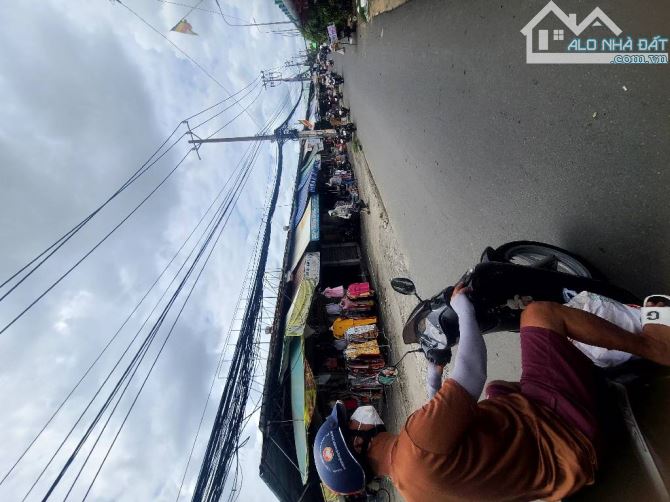 VIEW SÔNG - NHÀ 2 MẶT TIỀN - NGAY CHỢ BÌNH ĐÔNG - NHÀ 4 TẦNG - 110M2 - 6