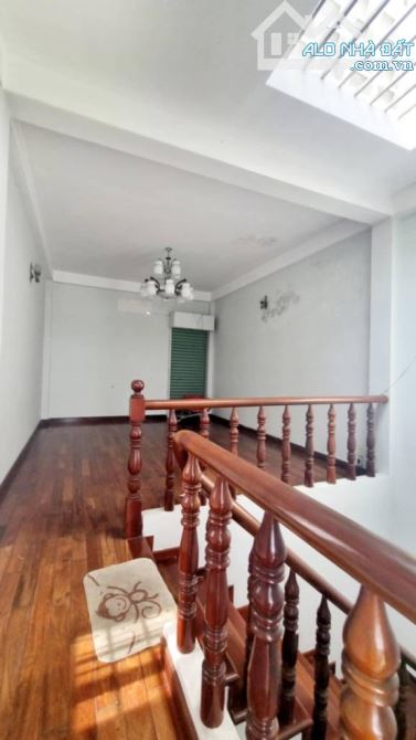 NHÀ SÁT KHU TÊN LỬA_4 TẦNG HOÀN CÔNG ĐỦ_HẺM 8M CÁCH 3 CĂN RA MẶT TIỀN - 6