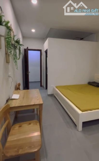 BÁN TÒA NHÀ CCMN MẶT NGÕ 213 ĐƯỜNG GIÁP NHẤT. 170M2 - 9 TẦNG. THANG MÁY. 32 CĂN HỘ. - 6