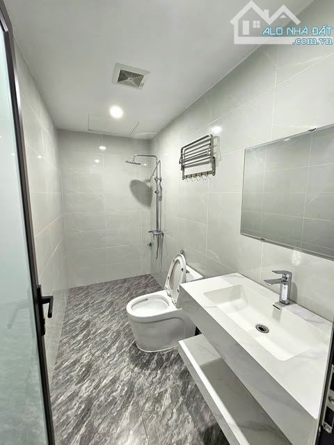 NHỈNH 7 TỶ XÍU NHÀ ĐẸP 5 TẦNG ĐỐI DIỆN AEON LONG BIÊN - 6