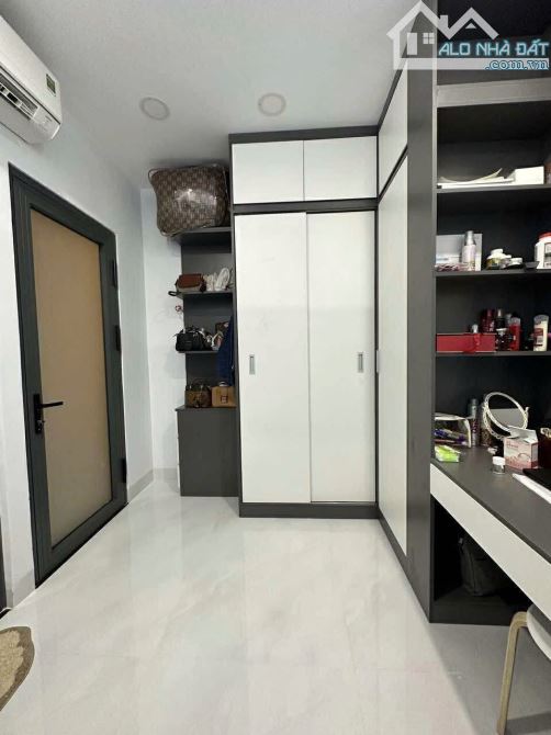 Bán Nhà Nội Thất Cao Cấp – Trung Tâm Tp. Nha Trang 49m2 - 6