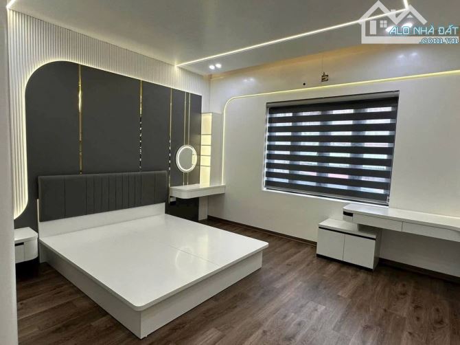 🏢 SIÊU PHẨM NHÀ MẶT ĐƯỜNG DÂN LẬP – LÊ CHÂN – 4 TẦNG + THANG MÁY – GIÁ CHỈ 14,5 TỶ 💎 - 7