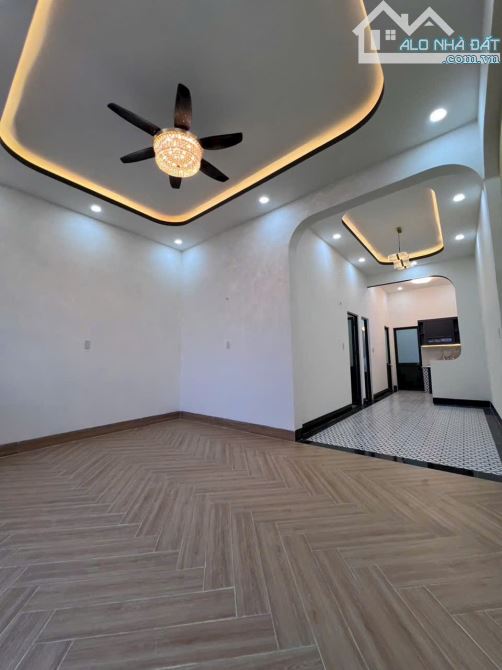 Bán nhà xây mới 99,5m Diên Sơn - 7