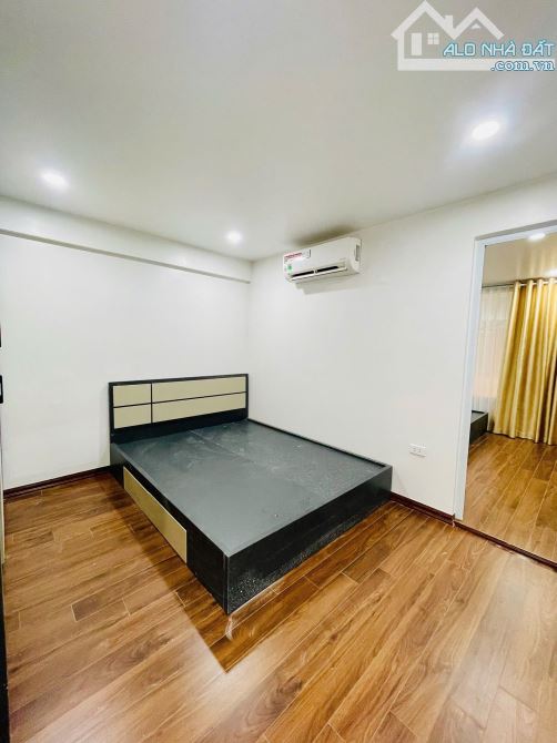 BÁN GẤP TẬP THỂ T4,  B1 NÔNG NGHIỆP & PTNT – 27 CÁT LINH, ĐỐNG ĐA. 95M2 – 3PN. 5,35 TỶ - 7