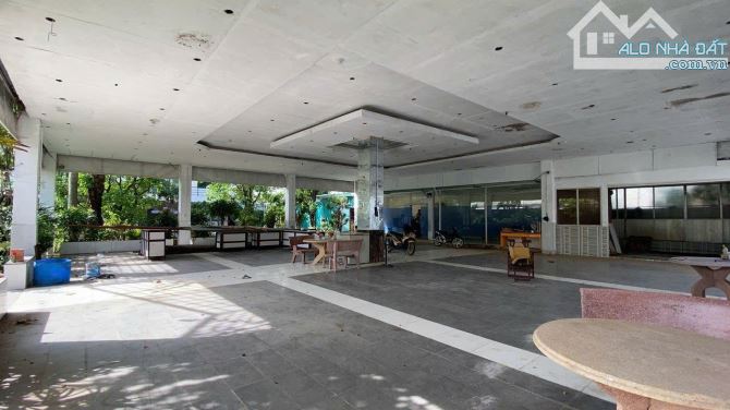 Cho thuê mặt bằng 2200m2 đường Phạm Văn Thuận trung tâm Biên Hoà - 7
