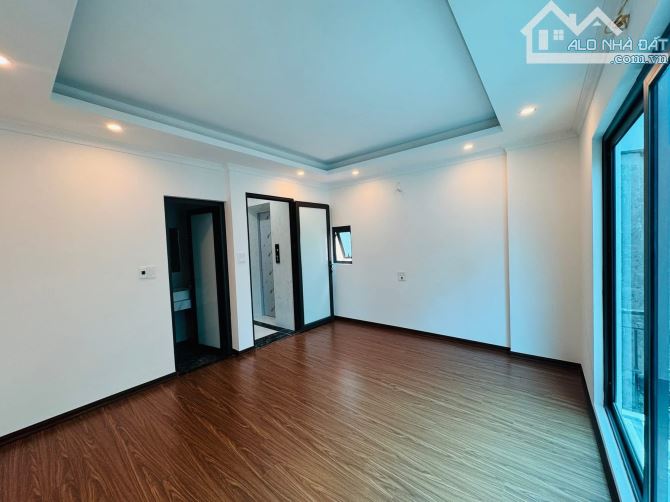 Trung tâm Hai Bà Trưng, nhà mới tinh 73m2 x 6 ngủ, 2 thoáng trước sau, thang máy nhập - 7