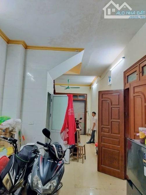 SIÊU PHẨM LÔ GÓC – 3 MẶT THOÁNG – Ô TÔ ĐỖ CỬA – KINH DOANH ĐỈNH – HUY DU -NAM TỪ LIÊM – 5 - 7