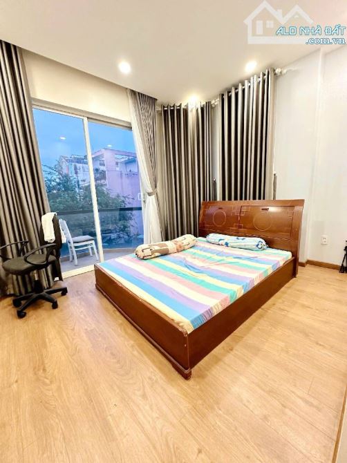 CĂN GÓC 2 MẶT TIỀN - VỊ TRÍ SIÊU ĐỈNH- HẺM 8M- TÂN QUÝ- TÂN PHÚ- DT 4X13- 4 TẦNG - 7