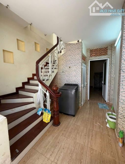 NHÀ 4 TẦNG HẺM HÀN THUYÊN GẦN CHỢ ĐẦM, 41M2, NGANG 3,5M, GIÁ CHỈ 5,7 TỶ - 7