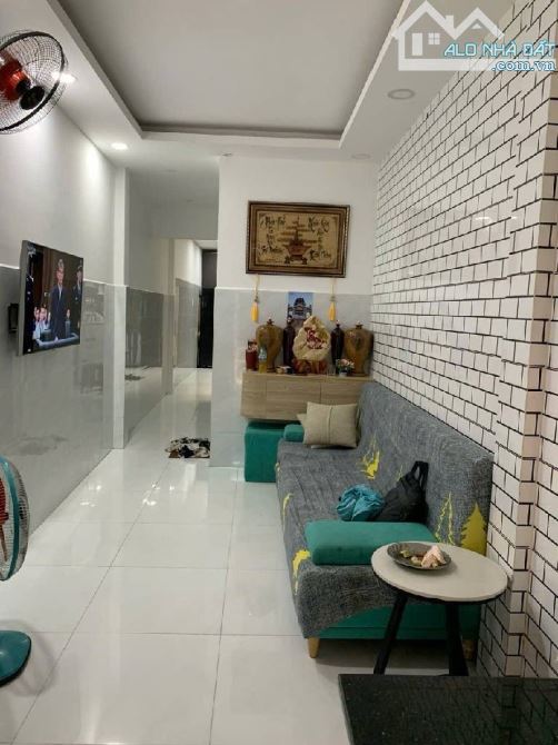 🔥Chủ xả hàng giảm ngay 300tr, còn 3.3 tỷ! Nhà 2lầu đúc thật, 2PN  2WC, dọn vào ở ngay - 7