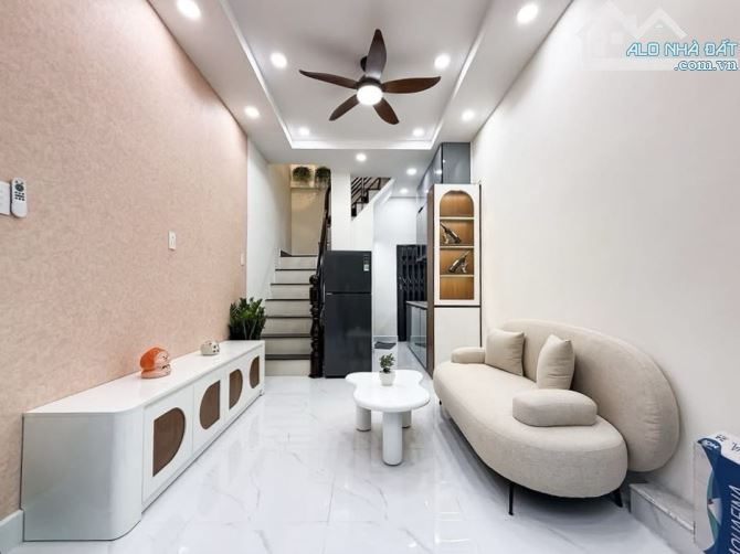 🌺🌺 MỚI TINH HXH NGAY HOÀNG HOA THÁM, 3 TẦNG, PN MASTER, 3WC, 15m2. GIÁ: 3 TỶ🌺🌺 - 8