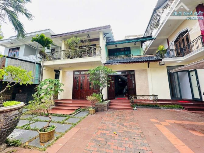 CHO THUÊ NGUYÊN BIỆT THỰ SÂN VƯỜN - NGAY PHỐ TÂY - TP HUẾ - 8