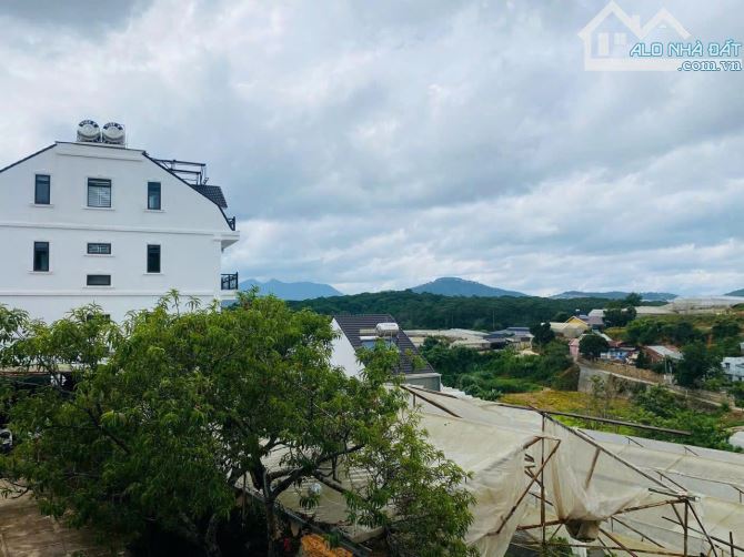 BÁN NHÀ ĐẤT VIEW ĐẸP ĐÀ LẠT, HÙNG VƯƠNG, VIEW THOÁNG ĐẸP, ĐƯỜNG Ô TÔ TRÁNH NHAU 400M2 17,5 - 8