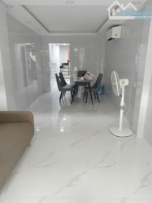 Nhà Mặt Tiền Mới Xây Đường Nhật Tảo P.8 Kinh Doanh Sầm Uất Giá 10T8 TL Mạnh - 8