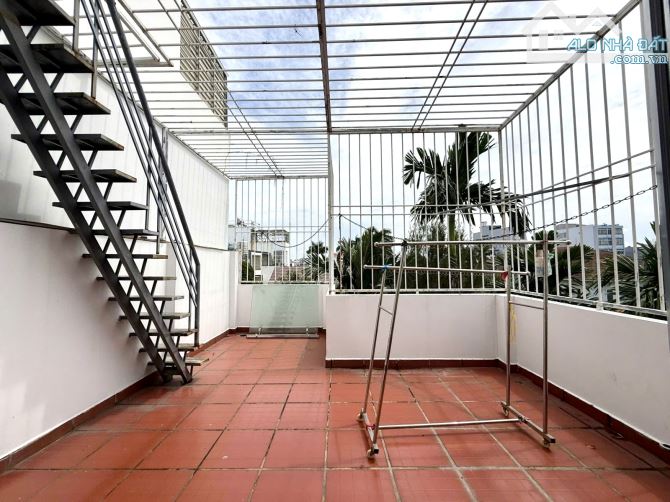 SIÊU PHẨM 3 Tầng bên sông HIỆP BÌNH CHÁNH THỦ ĐỨC DT 85m2 Giá 12.5 Tỷ - 8