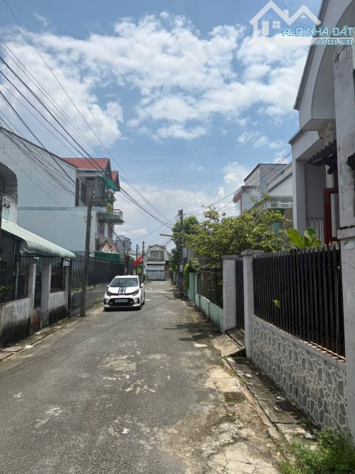 D145 | chủ ngộp giảm 300 triệu còn 3 tỉ 700 triệu + bán lô đất mặt tiền 768 Xã Thiên Tân - - 8