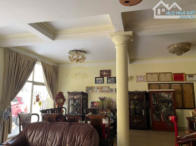 Bán Biệt thự Góc 2MT Thanh Đa Phường 27 Bình Thạnh: 20mx32m, sổ 513m2, 3 tầng. Chốt 66 tỷ - 7