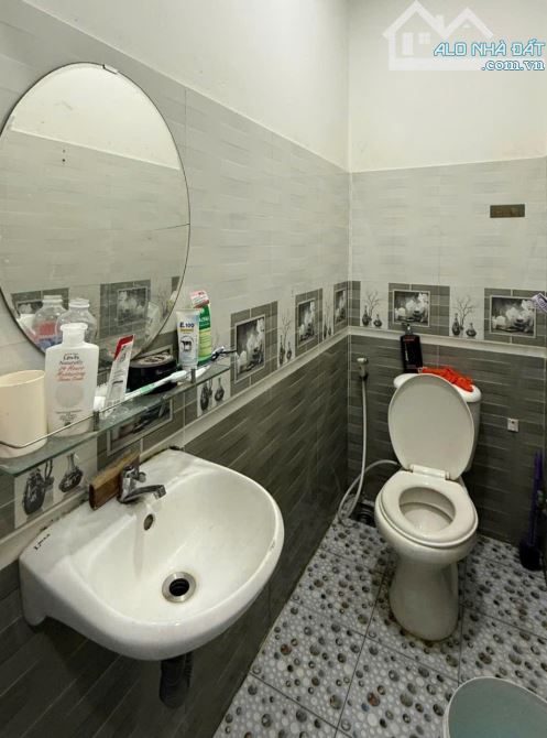 🏡 NHÀ KHU PHÂN LÔ VIP - HẺM XE HƠI THÔNG - 4 TẦNG - 52m2 -  BÌNH TÂN 💰 GIÁ CHỉ 6 TỶ (TL) - 8