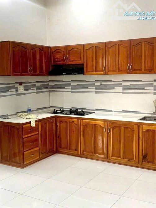 Căn nhà vườn thích hợp nghỉ dưỡng ở ngay TT Củ Chi 260m2 giá chỉ có 970trieu, sổ hồng sẵn - 8
