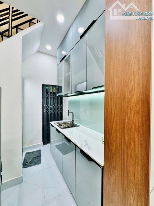 BÁN NHÀ 2 MẶT TIỀN HẺM RỘNG 3.5, HẺM THÔNG, HOÀNG HOA THÁM, P5, PHÚ NHUẬN, CHỈ 3.05 TỶ - 8