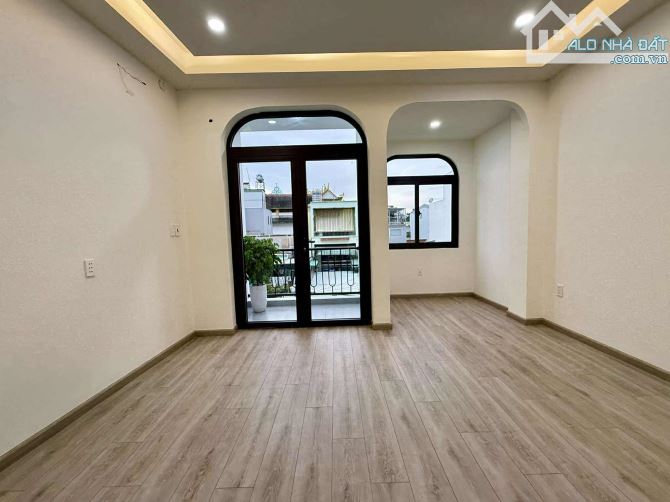 10.4 TỶ -MẶT TIỀN TRẦN BÁ GIAO, GIÁP BÌNH THẠNH – 72M², 5 TẦNG, NỞ HẬU – NHÀ MỚI ĐẸP ỞNGAY - 8
